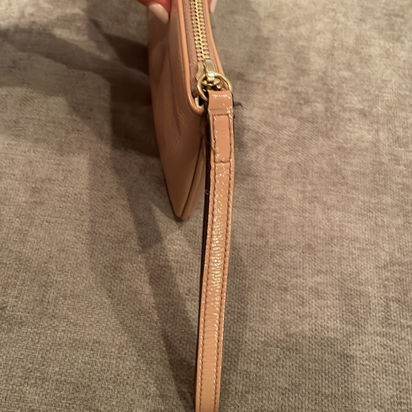 Gucci pink Patent leather wristlet wallet clutch - Picture 5 of 15